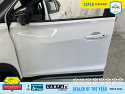 Vehicle photo 15