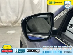 Vehicle photo 14