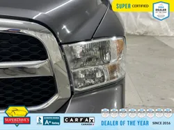 Vehicle photo 28