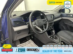Vehicle photo 17