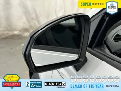 Vehicle photo 14