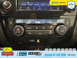 Vehicle photo 28