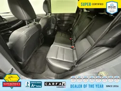 Vehicle photo 21