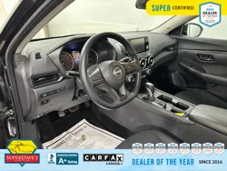 Vehicle photo 17