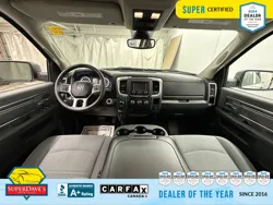 Vehicle photo 22