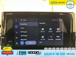 Vehicle photo 26