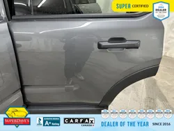 Vehicle photo 19
