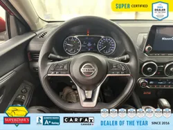 Vehicle photo 24