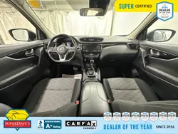 Vehicle photo 22