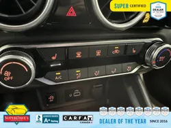 Vehicle photo 16
