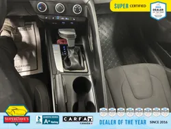Vehicle photo 28