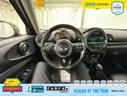 Vehicle photo 22