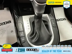 Vehicle photo 15