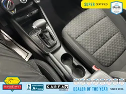 Vehicle photo 29