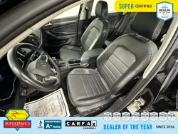 Vehicle photo 18