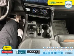 Vehicle photo 29