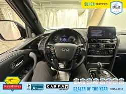 Vehicle photo 23