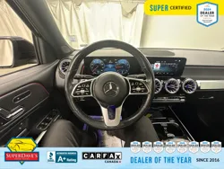 Vehicle photo 22