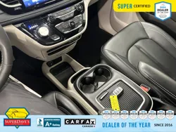 Vehicle photo 28