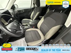 Vehicle photo 18