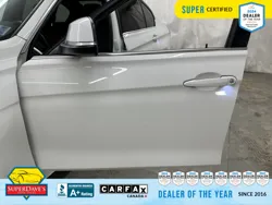 Vehicle photo 15