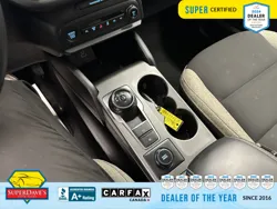 Vehicle photo 29