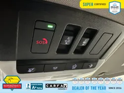 Vehicle photo 15