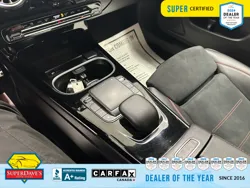 Vehicle photo 29