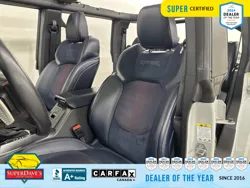 Vehicle photo 14