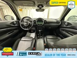 Vehicle photo 21