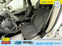 Vehicle photo 18