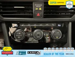 Vehicle photo 28