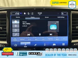 Vehicle photo 25