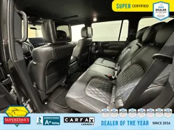 Vehicle photo 21