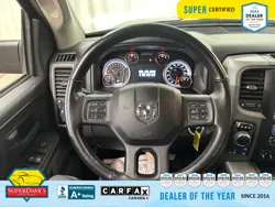 Vehicle photo 23