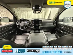 Vehicle photo 22