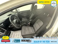 Vehicle photo 17