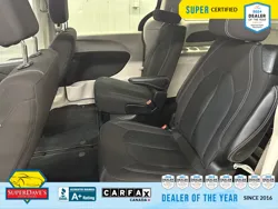 Vehicle photo 27
