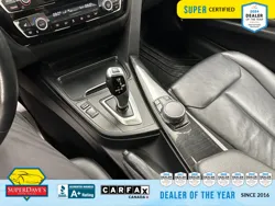 Vehicle photo 28