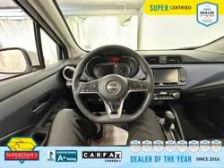 Vehicle photo 23