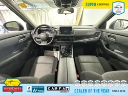 Vehicle photo 22