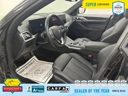 Vehicle photo 16