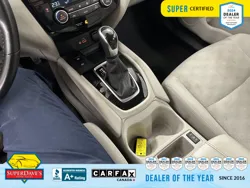 Vehicle photo 29