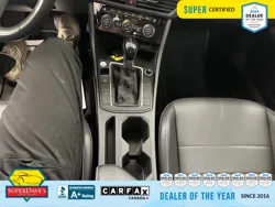 Vehicle photo 30