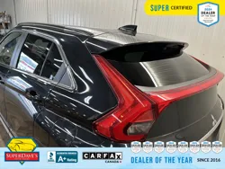Vehicle photo 18