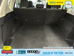 Vehicle photo 16