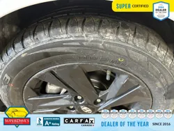 Vehicle photo 16