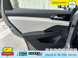 Vehicle photo 20