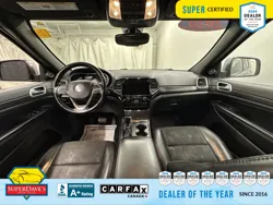 Vehicle photo 22