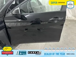 Vehicle photo 14